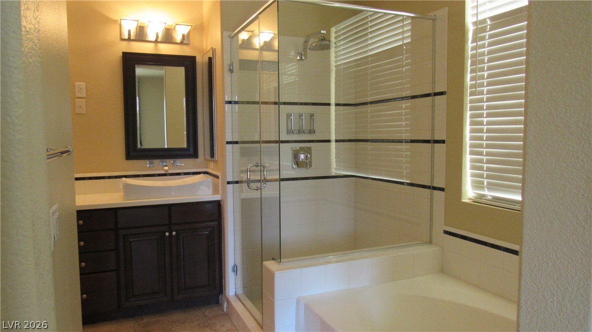 10610 Soaring Palm Street Property Photo 19