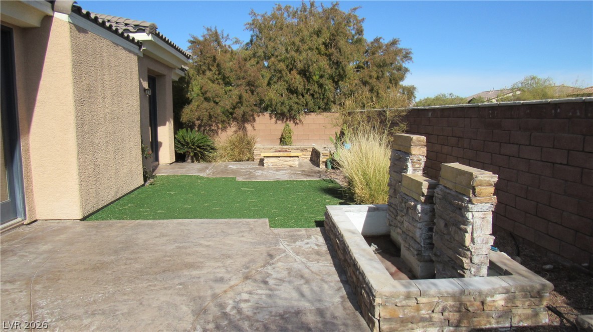 10610 Soaring Palm Street Property Photo 30