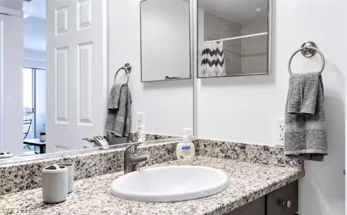 4200 South Valley View Boulevard 3053 Property Photo 17