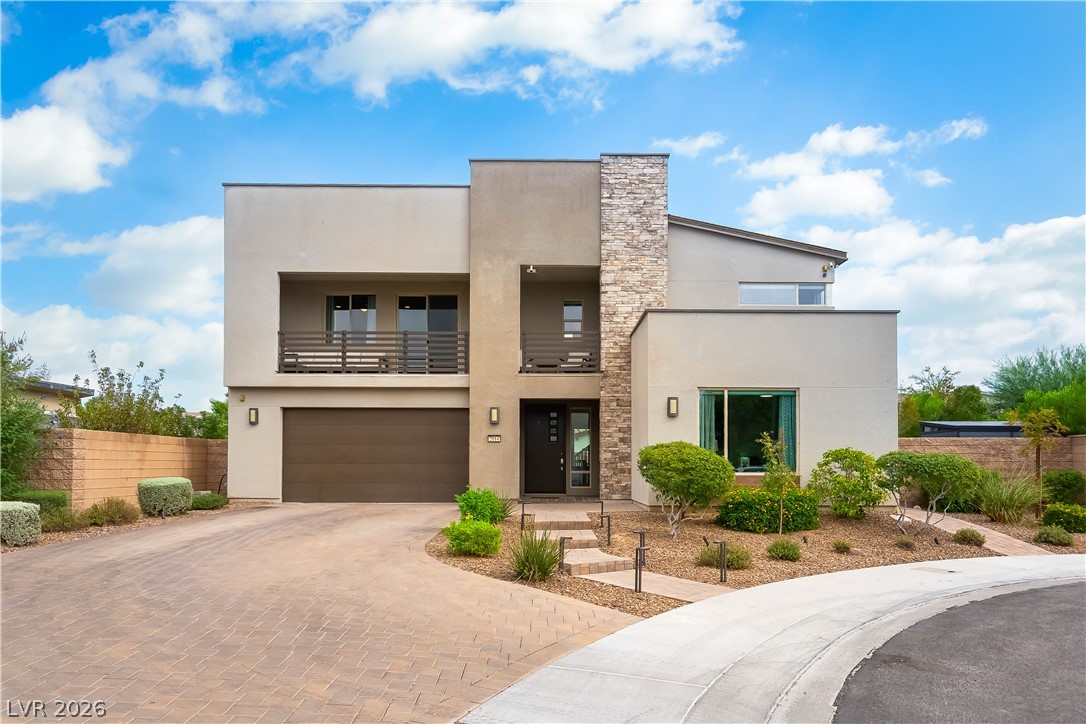 2114 Maderno Street Property Photo