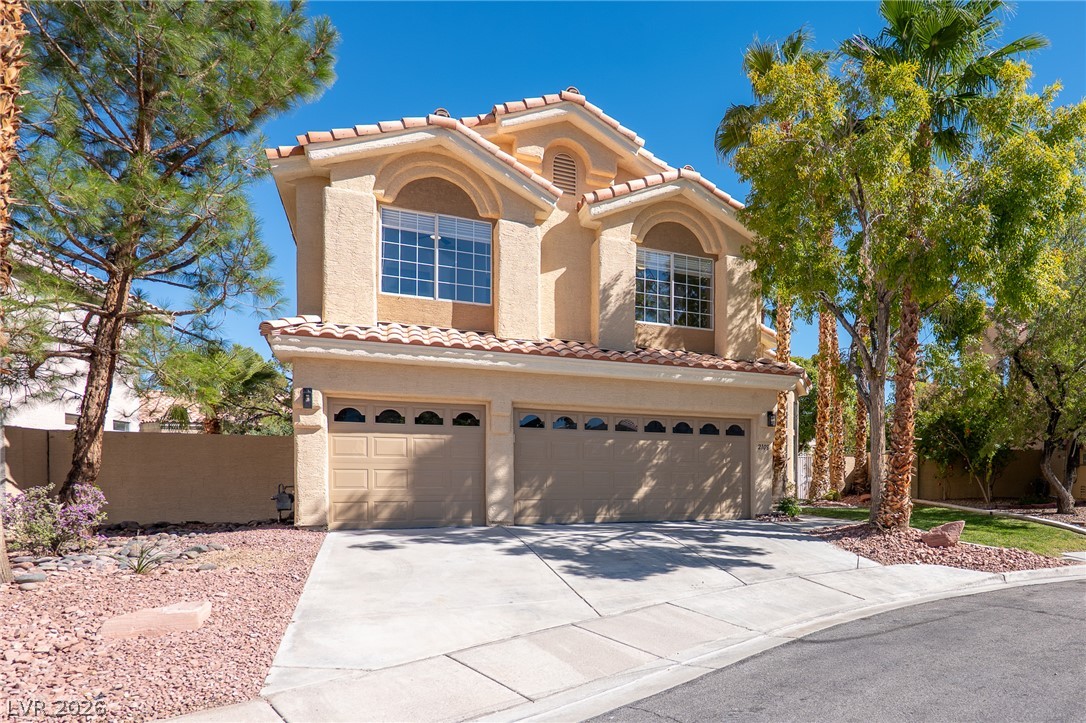 2108 Crooked Pine Drive Property Photo 4
