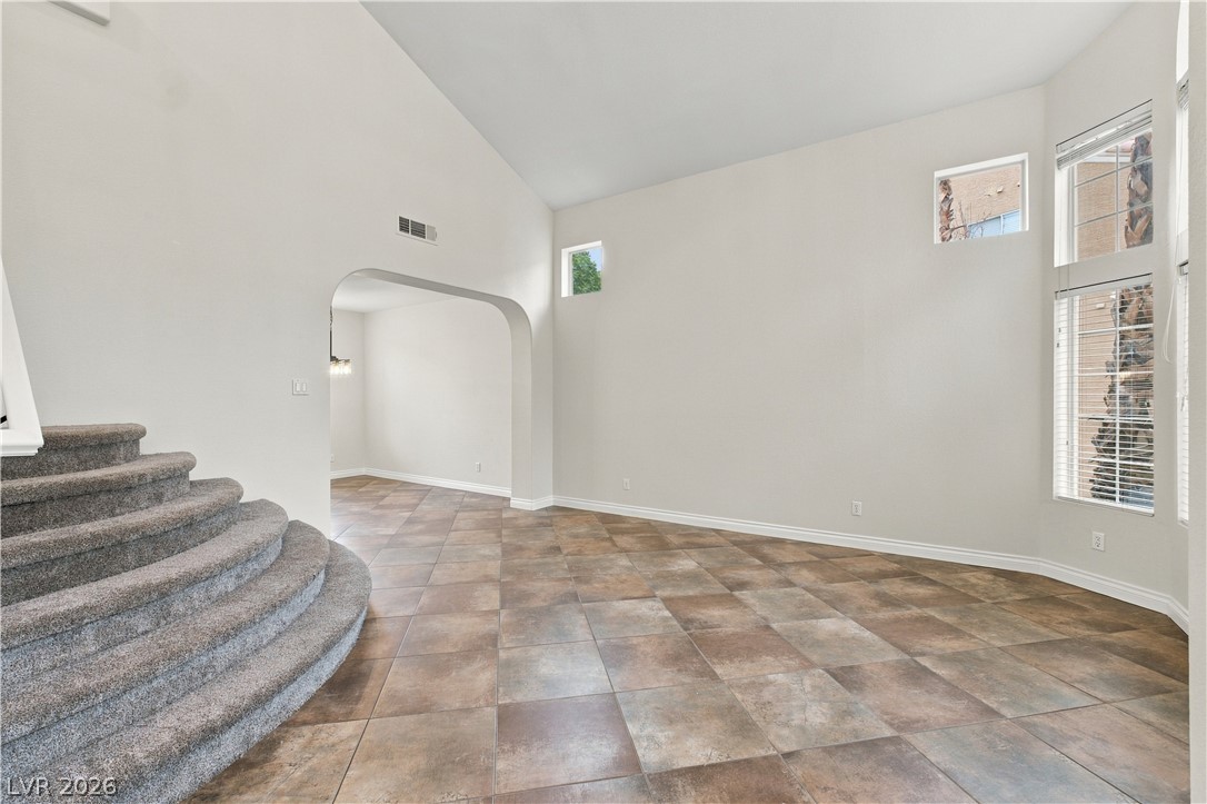2108 Crooked Pine Drive Property Photo 7
