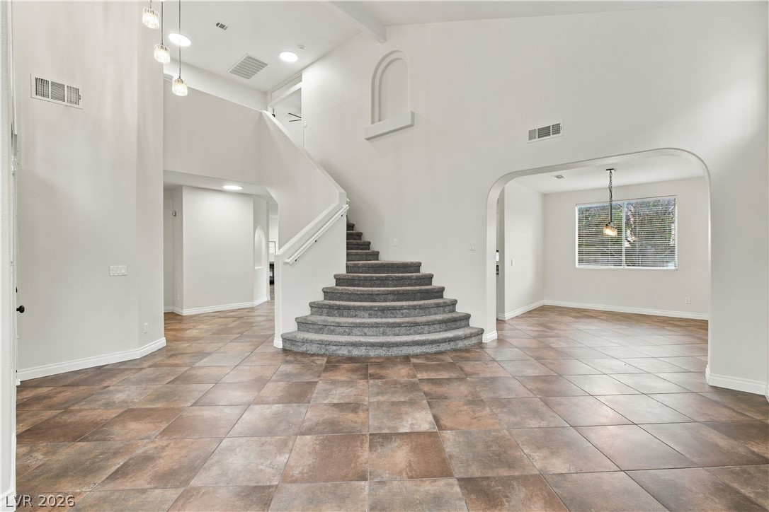 2108 Crooked Pine Drive Property Photo 8