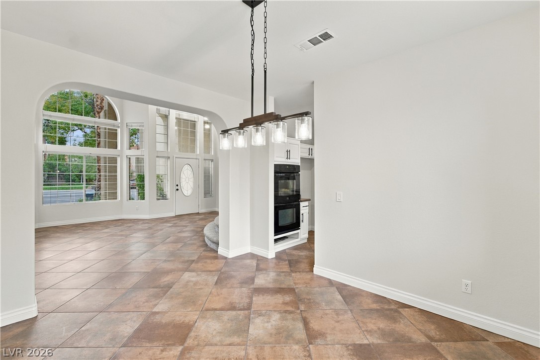2108 Crooked Pine Drive Property Photo 11