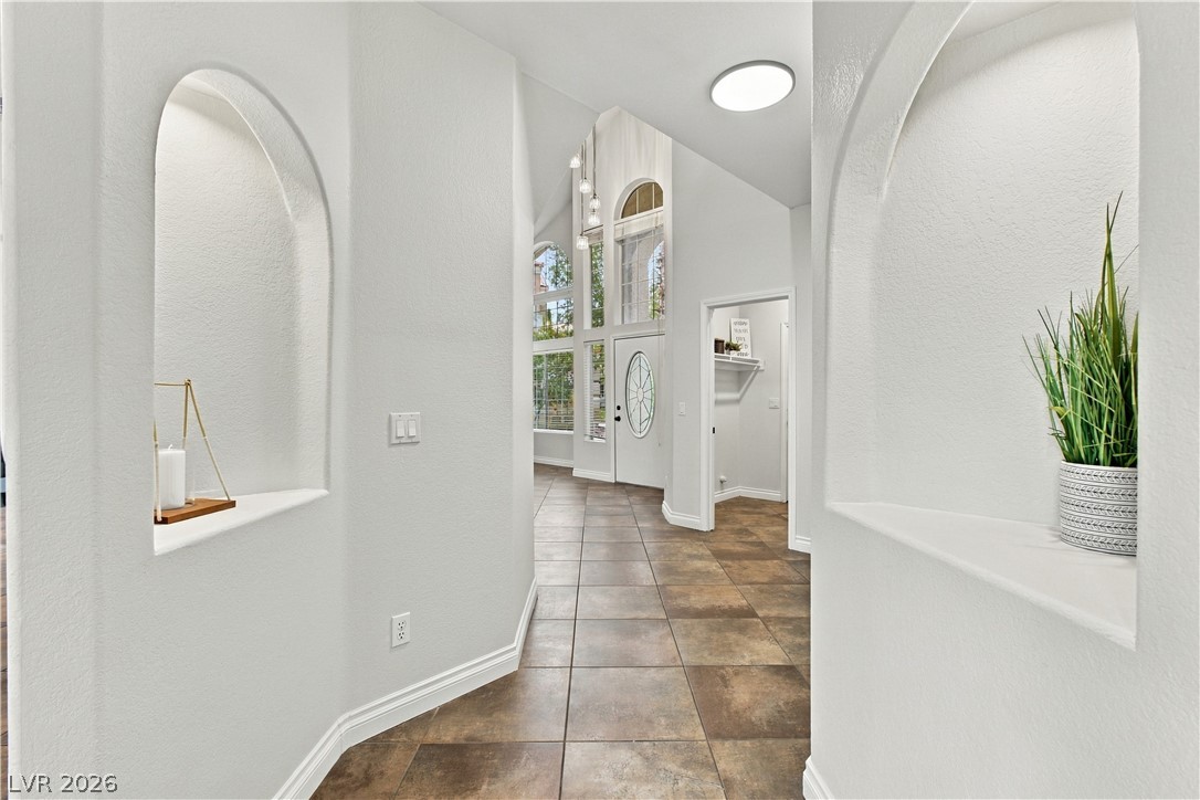 2108 Crooked Pine Drive Property Photo 12