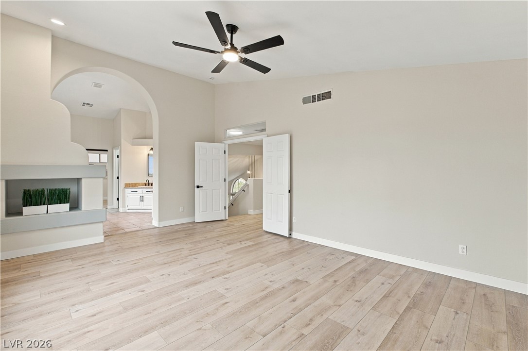 2108 Crooked Pine Drive Property Photo 30