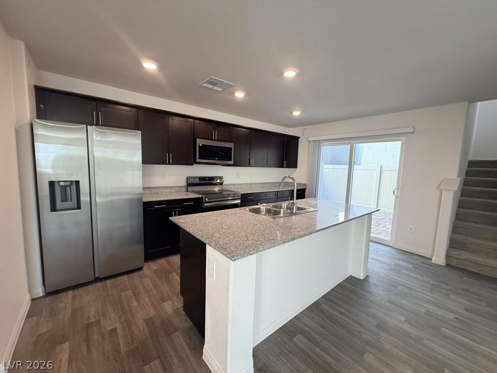 6960 Diamond Blue Street Property Photo 2