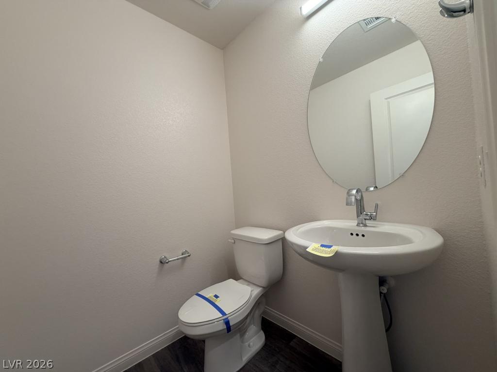 6960 Diamond Blue Street Property Photo 8