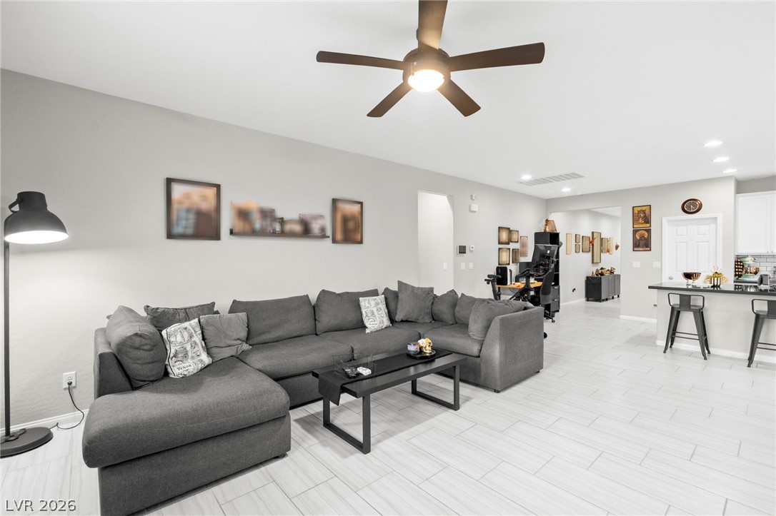 7148 Flora Lam Street Property Photo 11