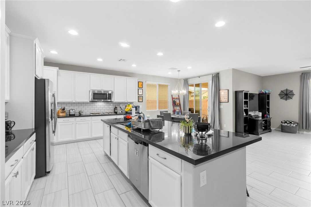 7148 Flora Lam Street Property Photo 15