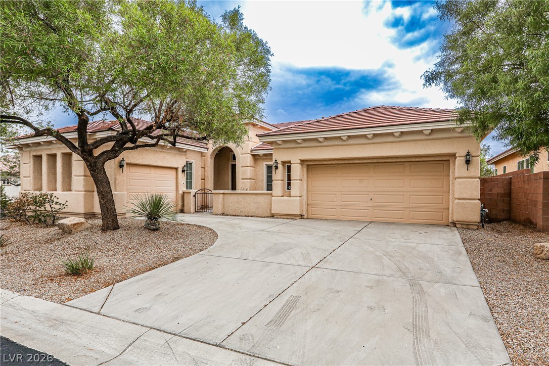 9023 Sleepy Canyon Avenue Property Photo 2