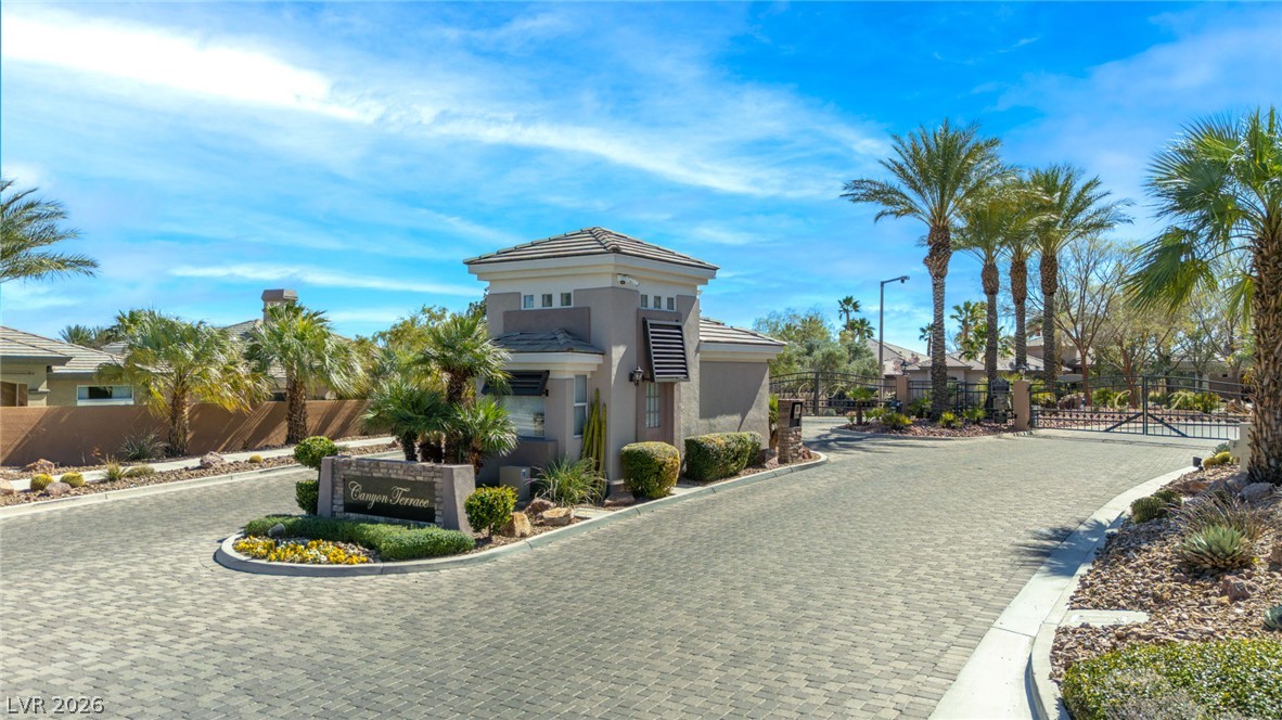 9601 Canyon Mesa Drive Property Photo 1