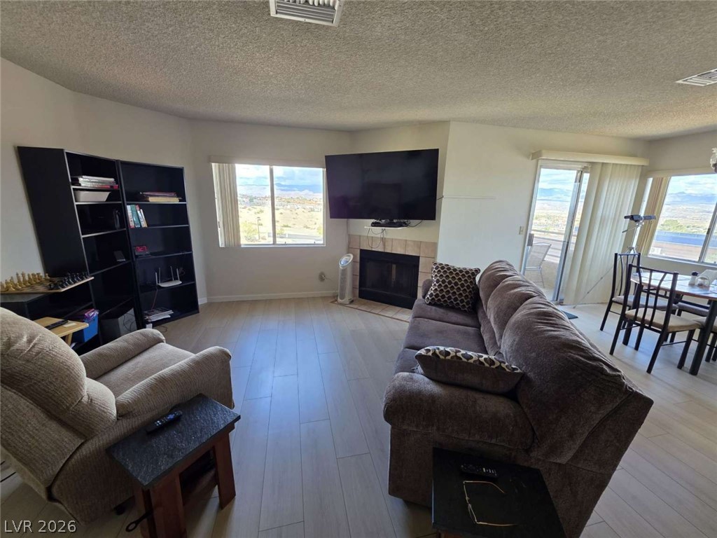 2191 Bay Club Drive 201 Property Photo 2
