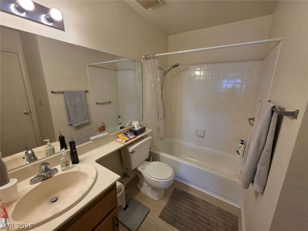 2191 Bay Club Drive 201 Property Photo 18