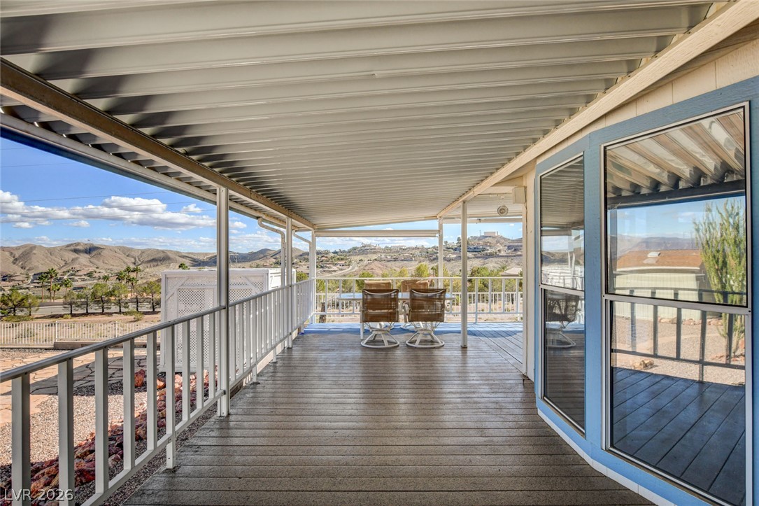 601 Mount Williamson Way Property Photo 11