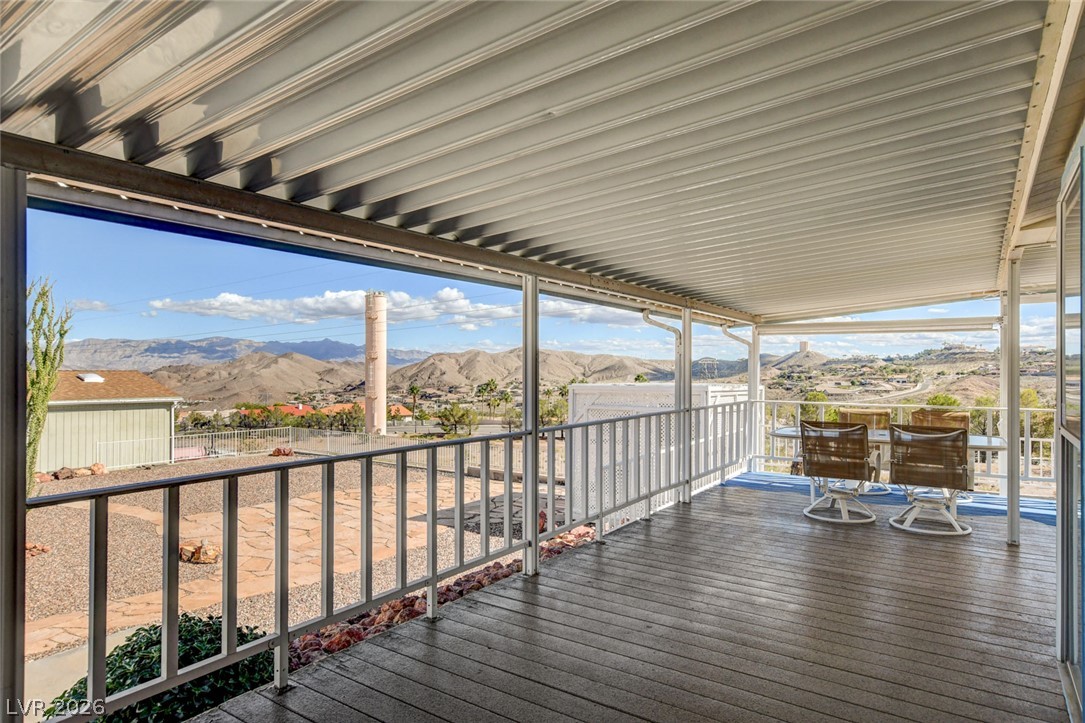 601 Mount Williamson Way Property Photo 12