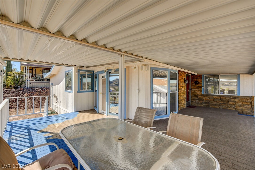 601 Mount Williamson Way Property Photo 15