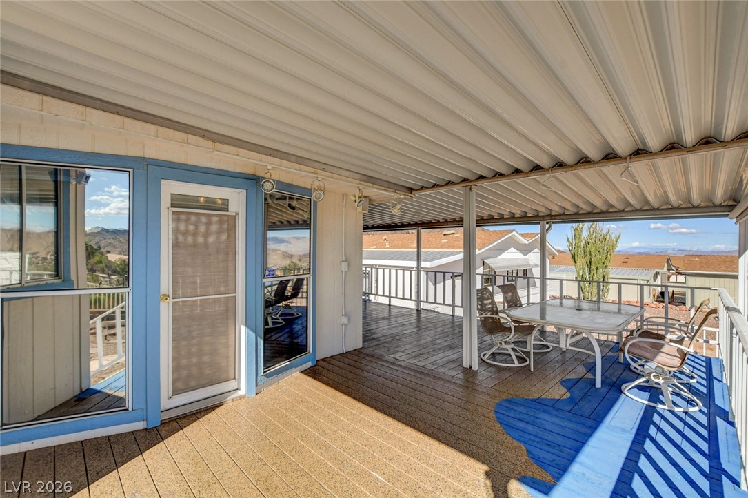 601 Mount Williamson Way Property Photo 16