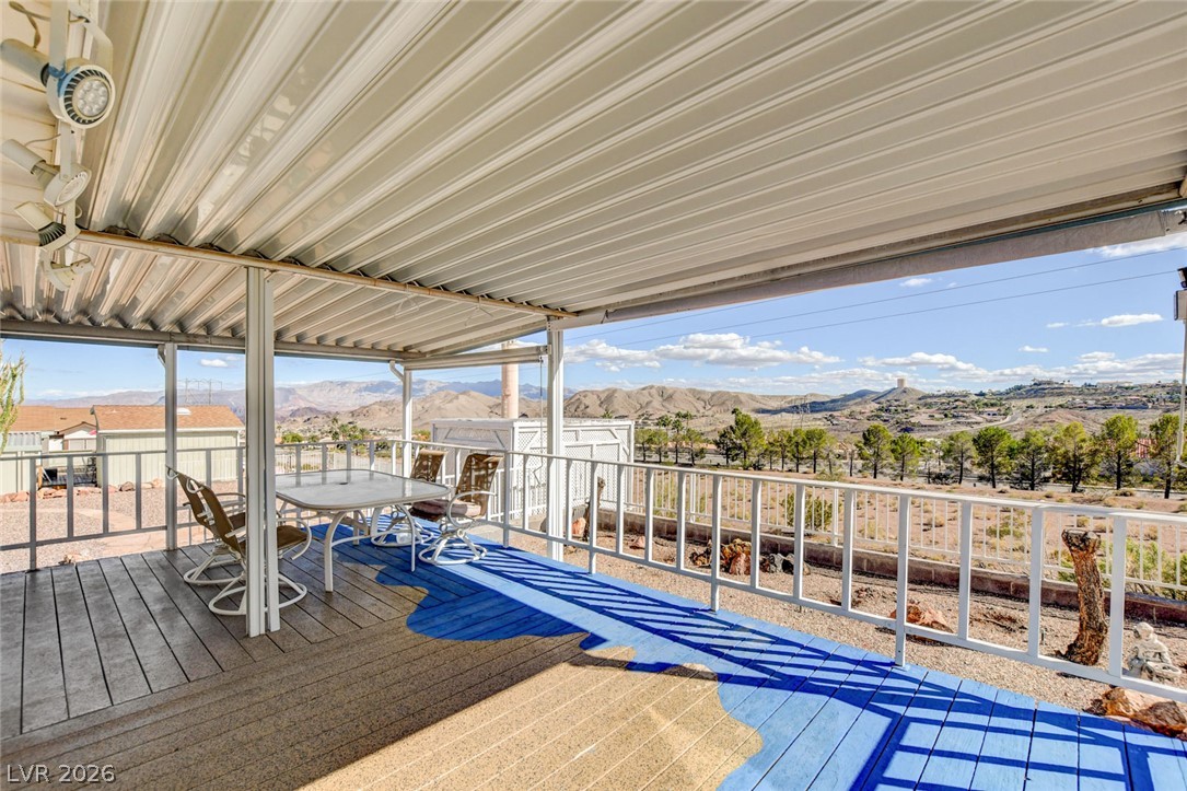 601 Mount Williamson Way Property Photo 17