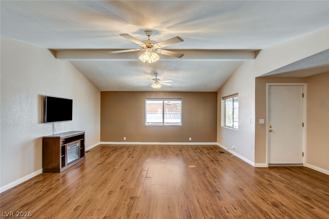 601 Mount Williamson Way Property Photo 28