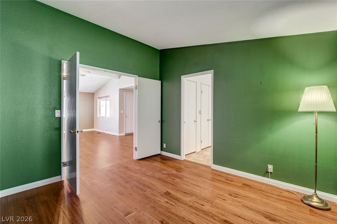 601 Mount Williamson Way Property Photo 30