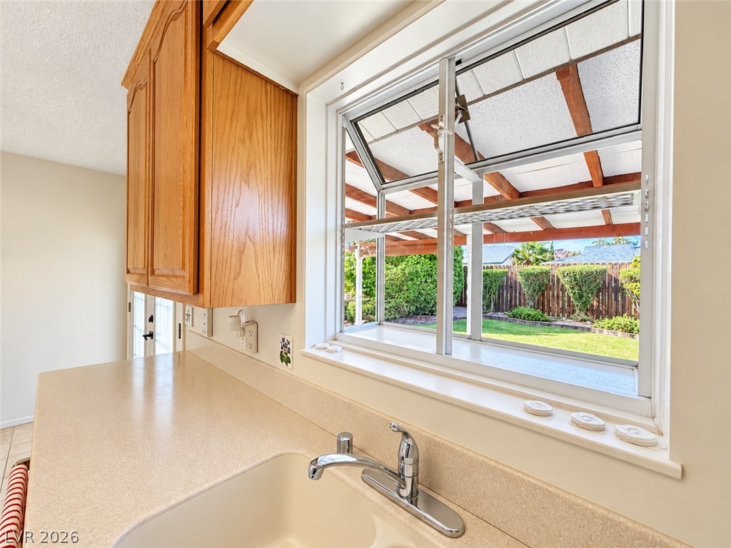 1403 Bronco Road Property Photo 19