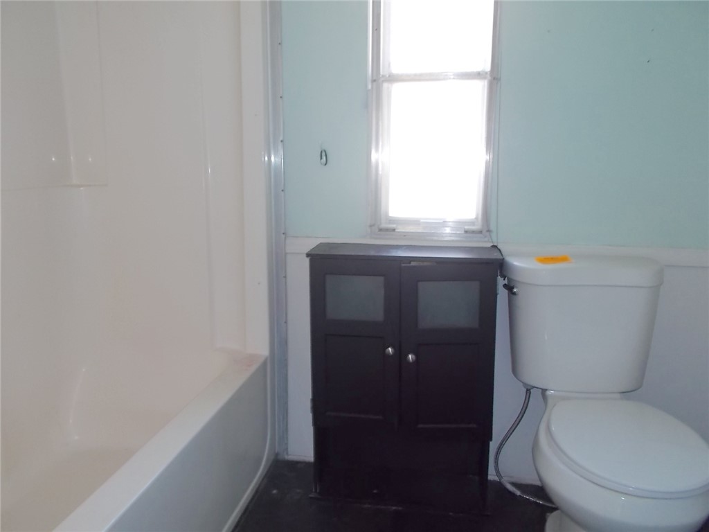 470 High Street Property Photo 23