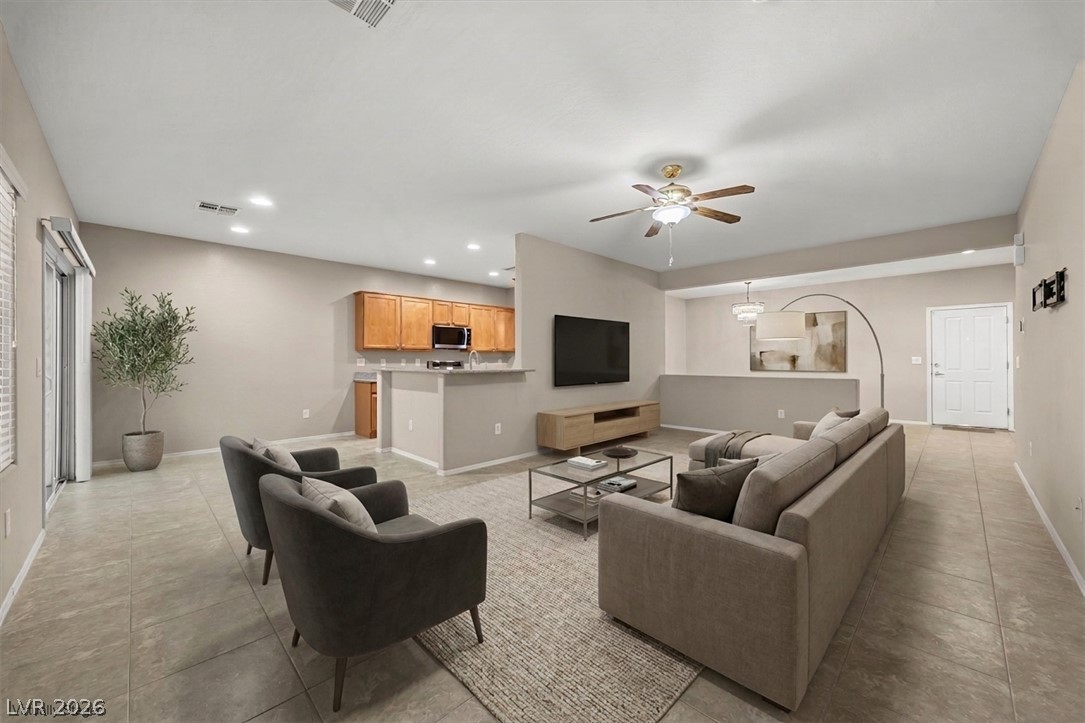 7725 Island Rail Drive Property Photo 10