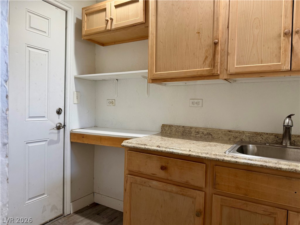 394 North 15th Street Property Photo 7