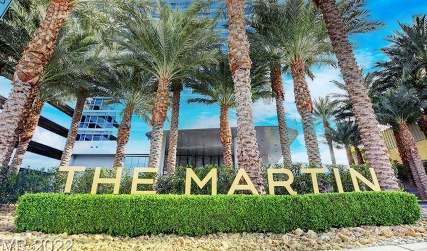 4471 Dean Martin Drive 1105
