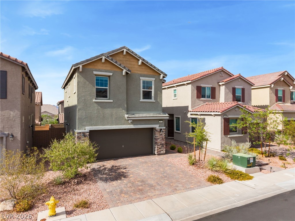 88 Golden Aria Avenue Property Photo 26