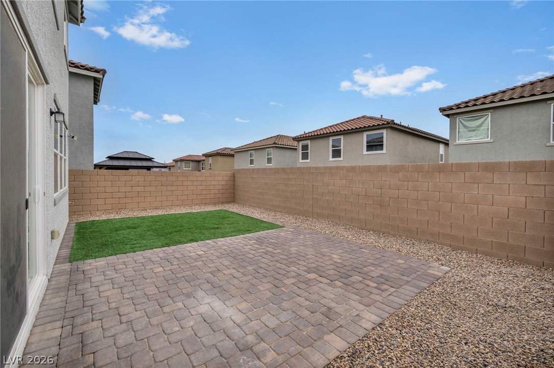9983 Cluny Avenue Property Photo 6