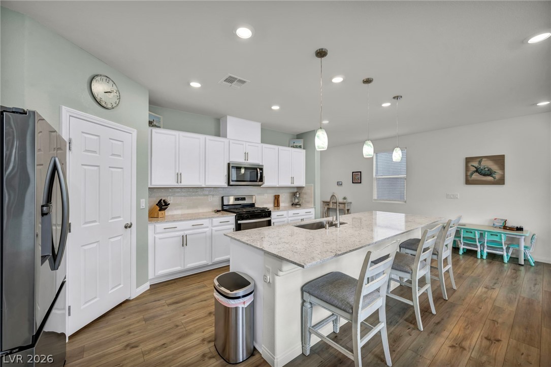 9983 Cluny Avenue Property Photo 25
