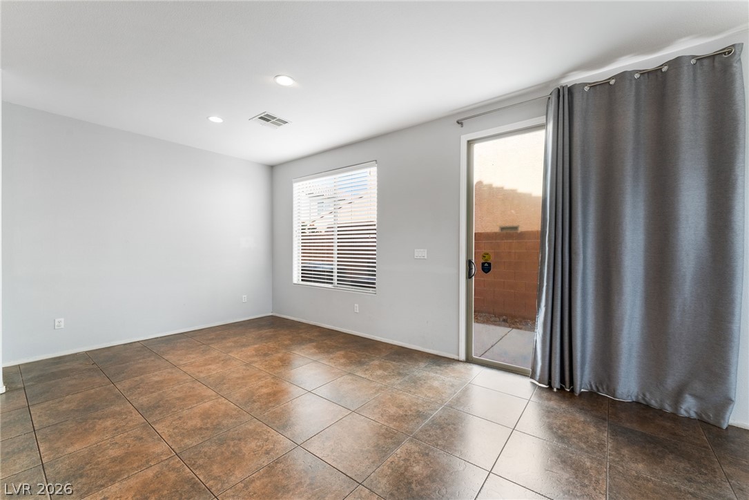 4958 Lavaliere Avenue Property Photo 9