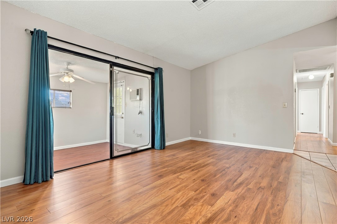 1305 Jackson Avenue Property Photo 7