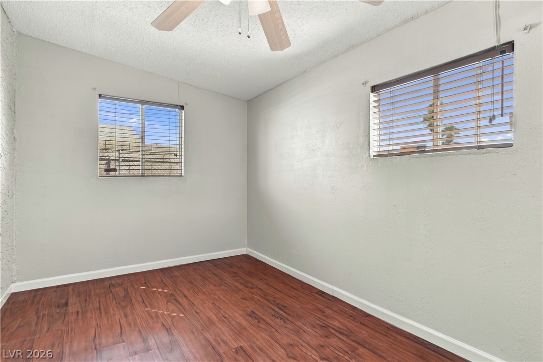 1305 Jackson Avenue Property Photo 9