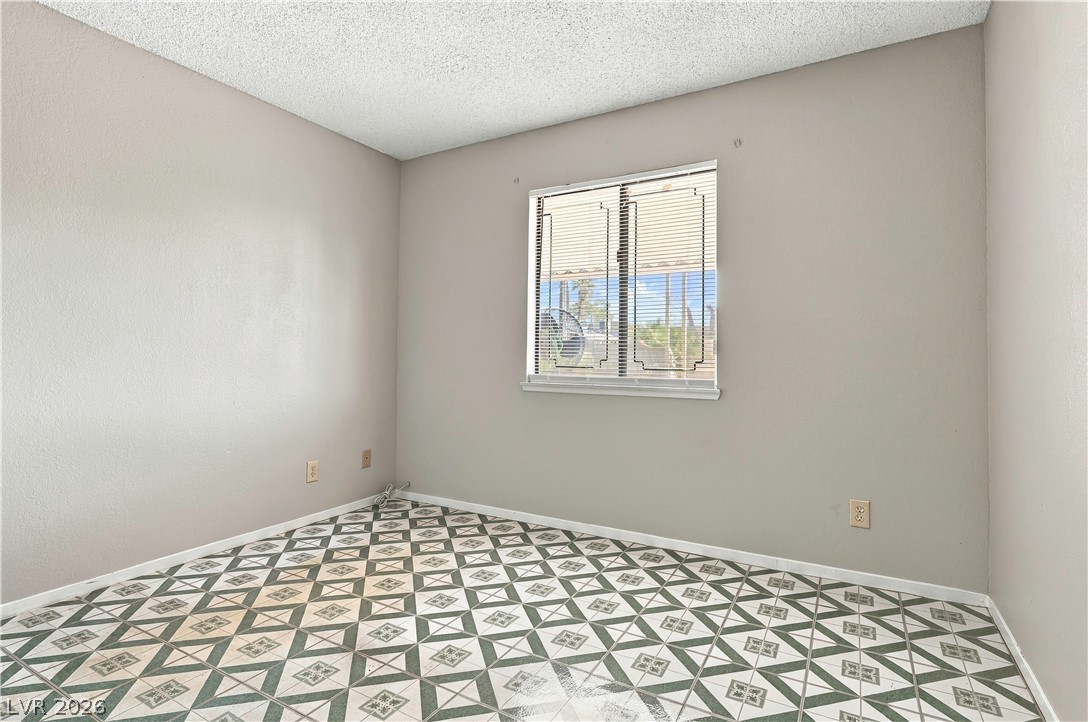 1305 Jackson Avenue Property Photo 19