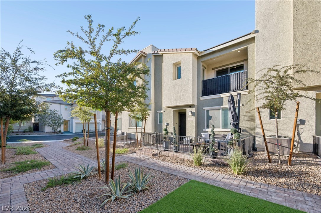 2641 April Green Court Property Photo 1