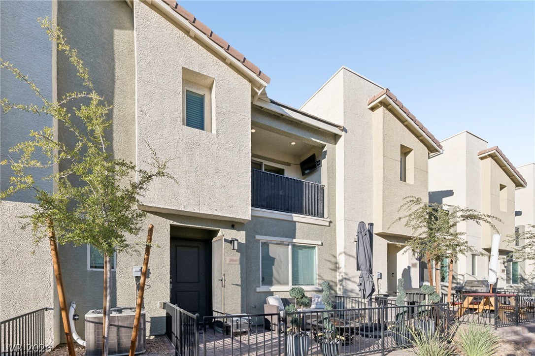 2641 April Green Court Property Photo 6