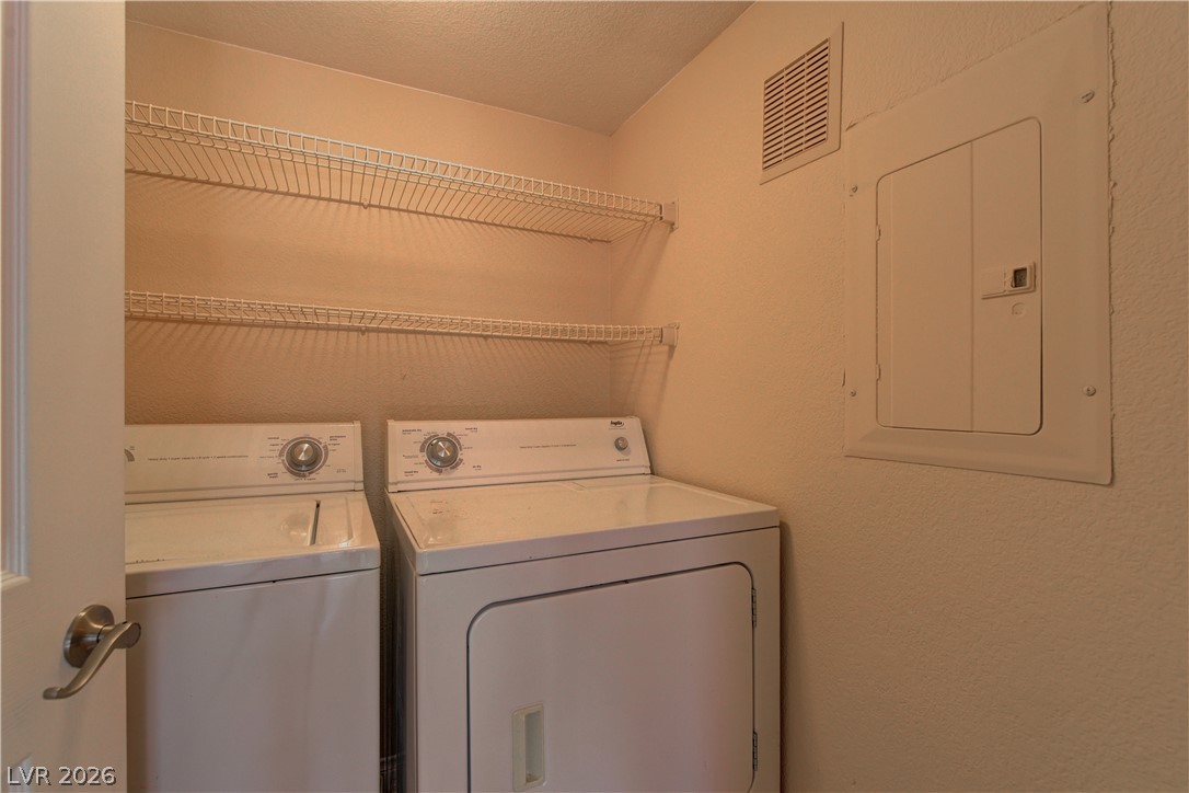 4400 South Jones Boulevard 3138 Property Photo 14
