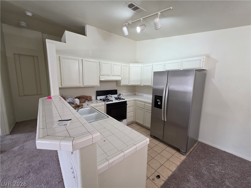 2110 Los Feliz Street 2037 Property Photo 17