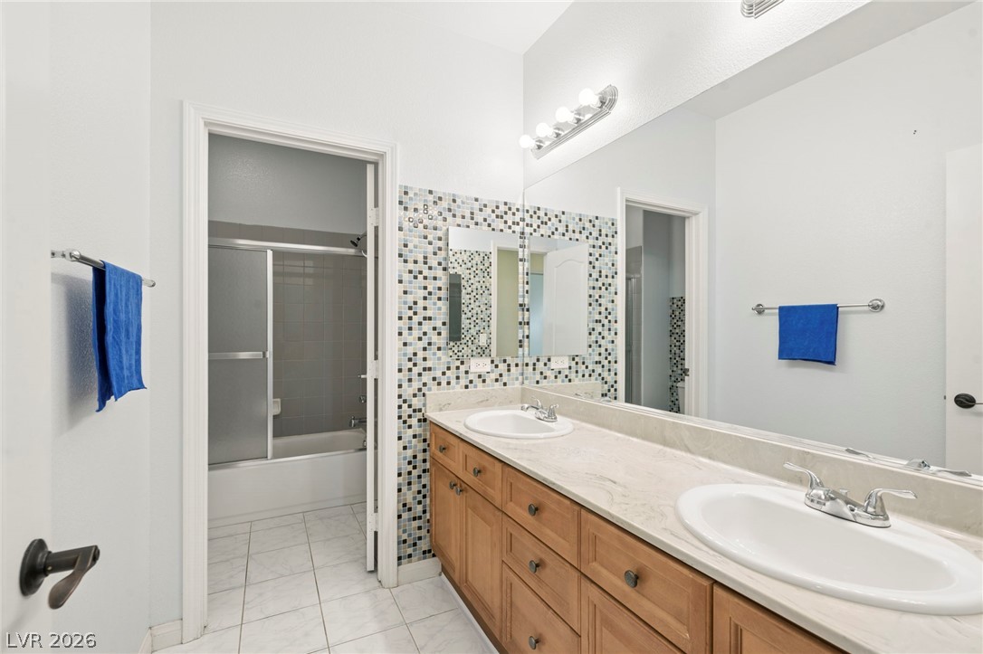 9203 White Waterfall Avenue Property Photo 41