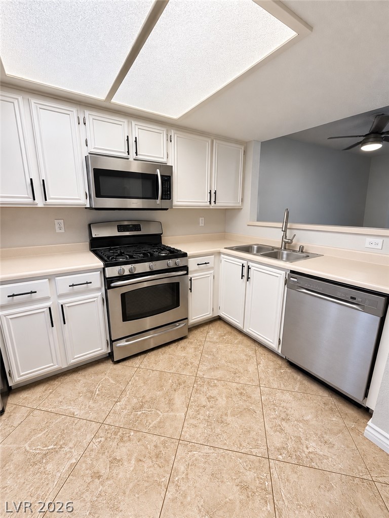 8070 West Russell Road 1015 Property Photo 1