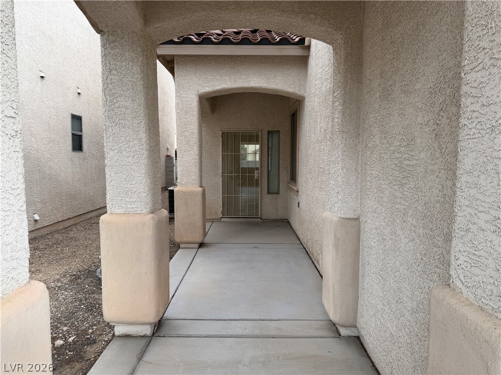 6084 Villa Trieste Court Property Photo 2