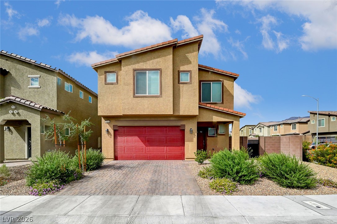 7711 Duran Harbor Lane Property Photo 1