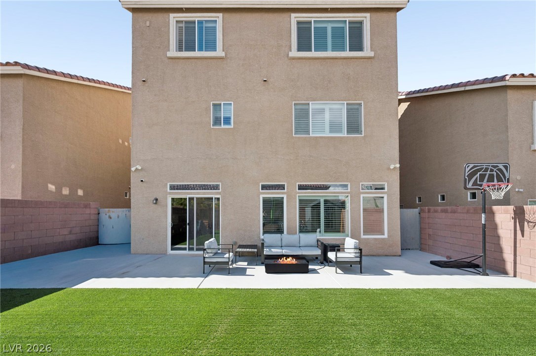 7074 Switchback Ridge Court Property Photo 27