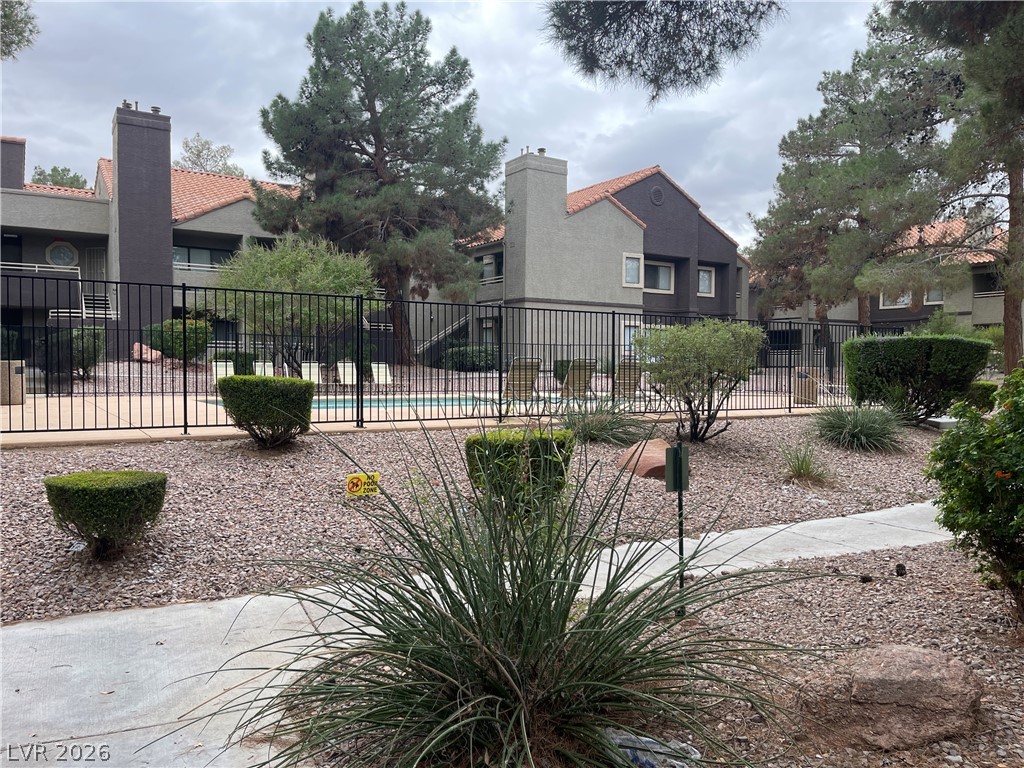 5030 South Rainbow Boulevard 103 Property Photo 14