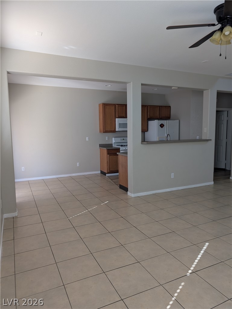 6399 Azurelyn Avenue . Property Photo 4