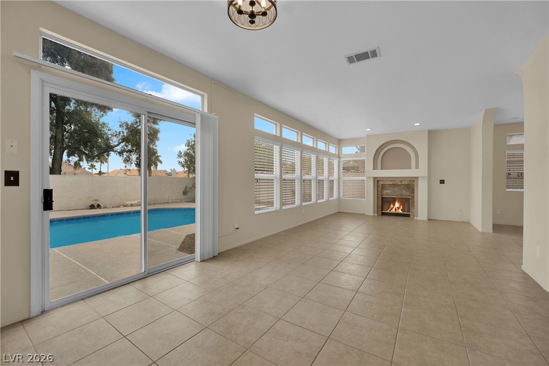 2106 Club Meadows Drive Property Photo 6