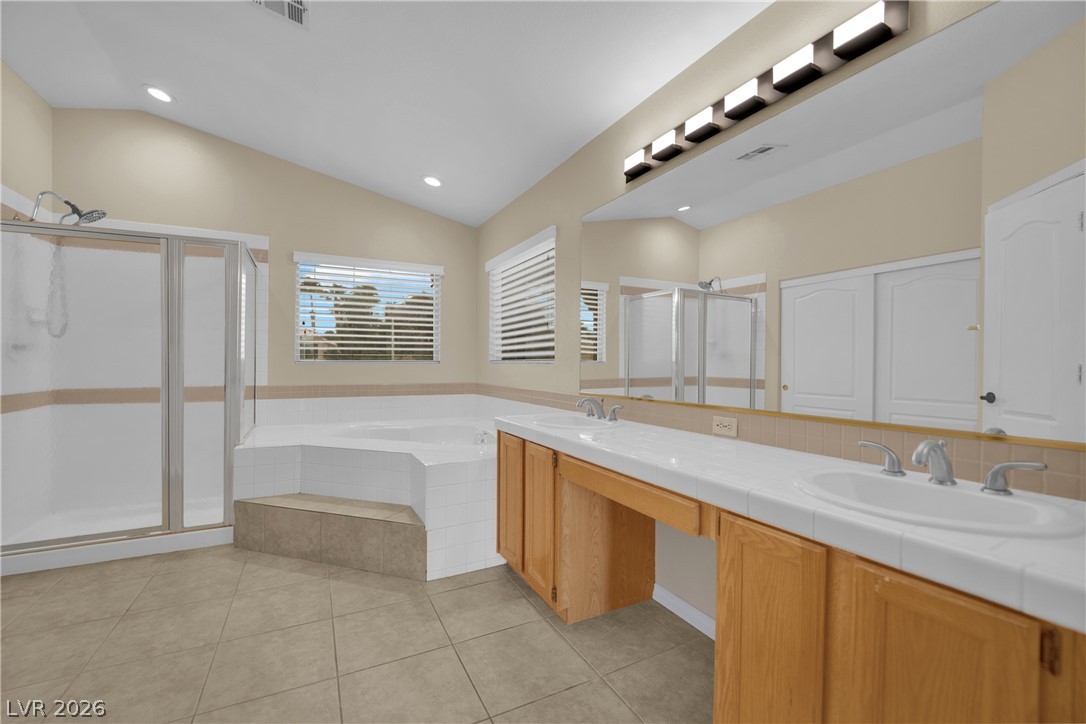 2106 Club Meadows Drive Property Photo 43